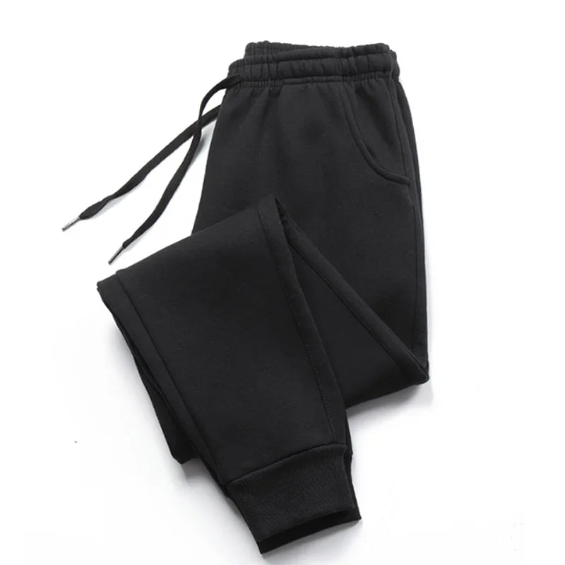Men's sporty, long tracksuit pants