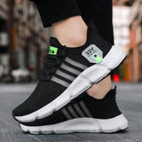 Men's sports shoes, training, fitness, running