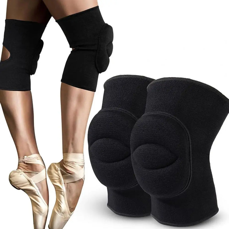 Meniscus and ligament knee pads. Training