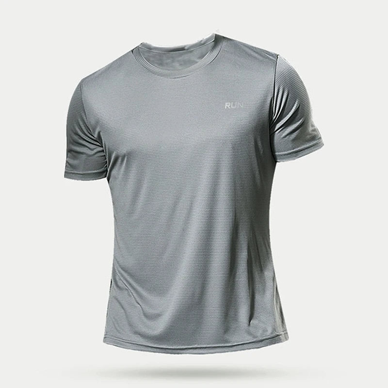 Breathable men’s short sleeve running t-shirt – lightweight sportswear